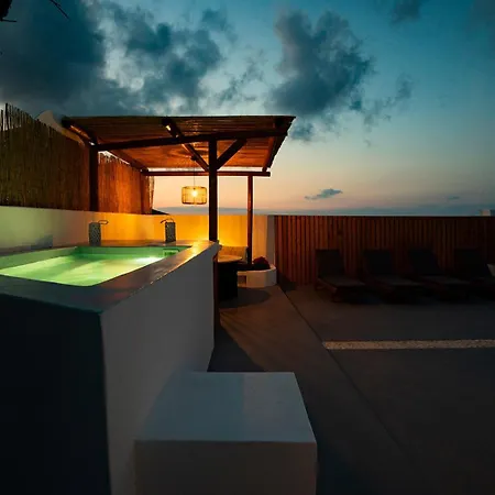 Leticia Santorini With Heated Jacuzzi 别墅 *