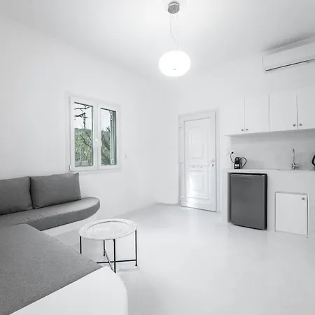 Leticia Santorini With Heated Jacuzzi Villa *