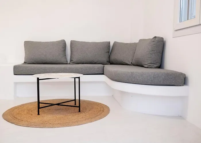 Leticia Santorini With Heated Jacuzzi Villa