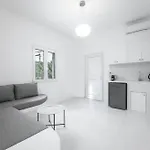 Leticia Santorini With Heated Jacuzzi Villa *